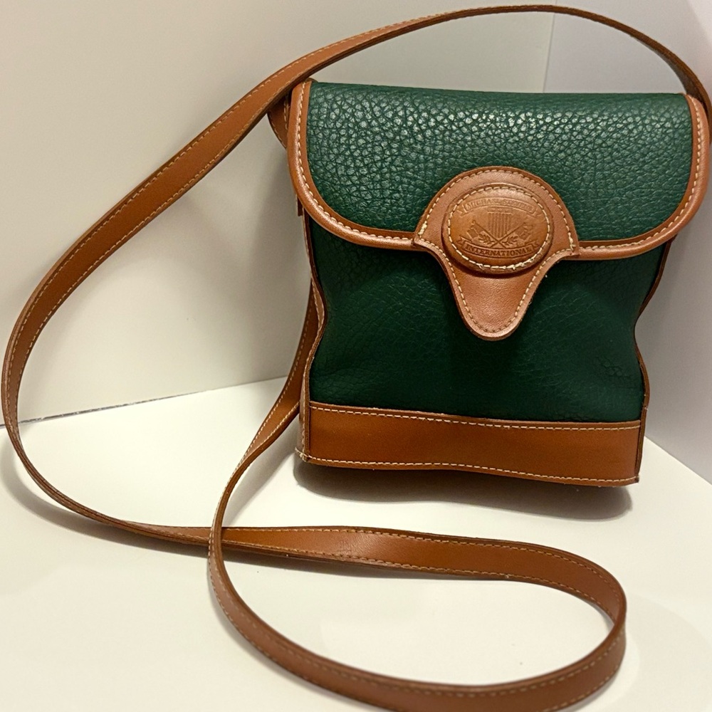 Vintage Michael Steven’s International Crossbody
